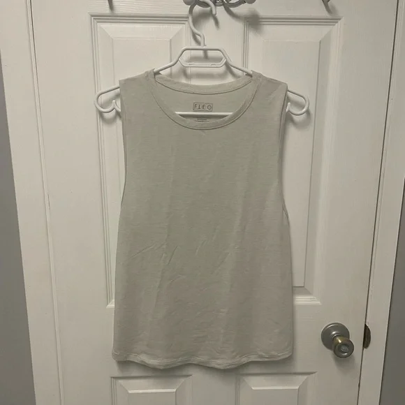 Fleo Deload Tank - Picture 2 of 4